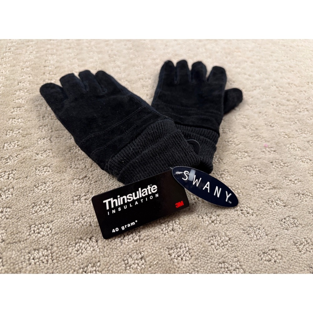 NWT Woman's Swany Thinsulate Black gloves size Med/Large #1171